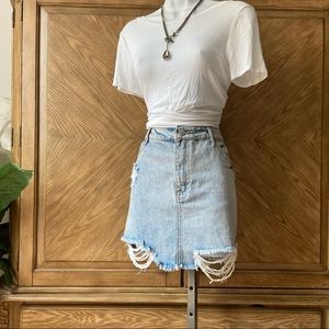 Forever21 Distressed Ripped Frayed Denim Skirt